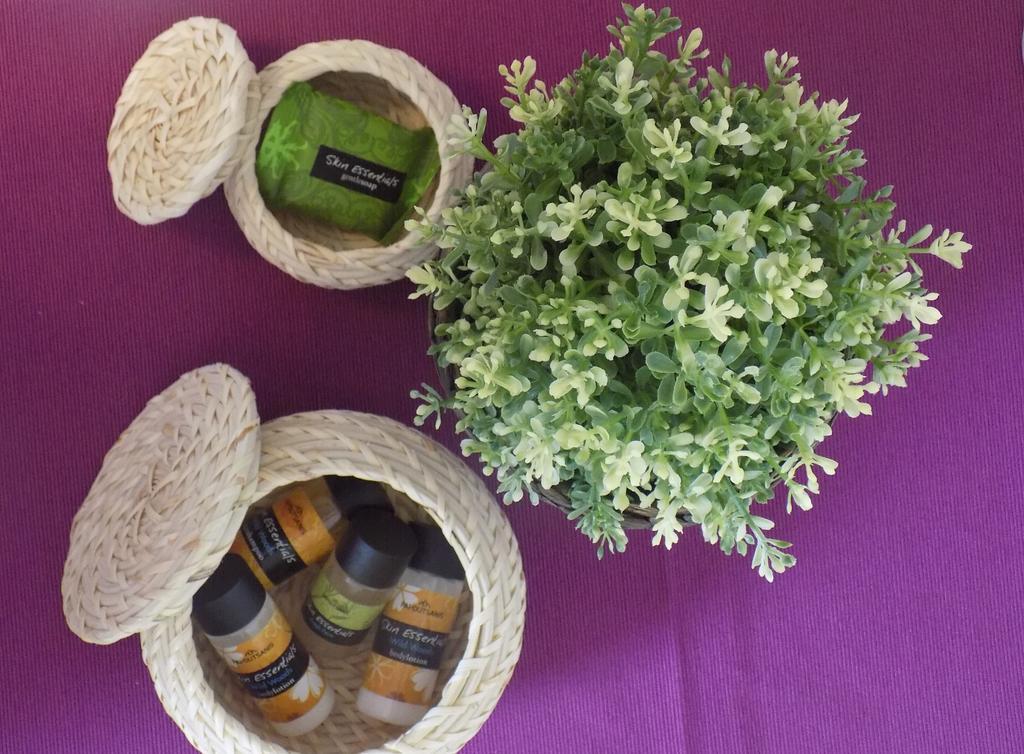 Flower Pot Complex Aparts & Studios! Preveza Room photo